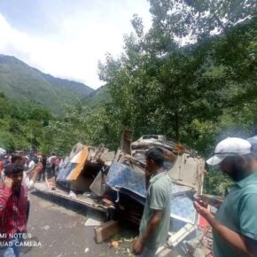 Thirteen die in bus accident in Kullu district