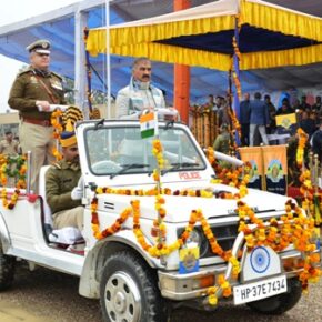 CM unfurls the National Flag on the 53rd HP Statehood Day at Hamirpur