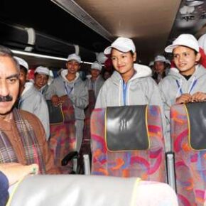 HP CM flags off educational tour for ‘children of the state’ under Sukh Aashray Yojana