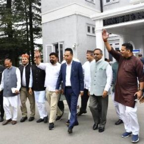 BJP walks out of HP Vidhan Sabha alleging irregularities in auction of APMC shops