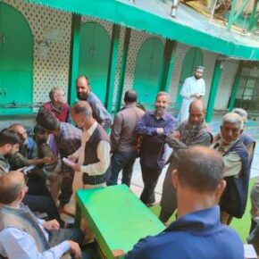 Kash Foundation organizes health camp for Kashmiri workers in Shimla