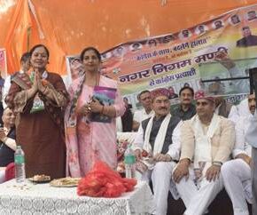 CM Sukhu, Jai Ram intensify campaign as Mandi MC Poll battle peaks